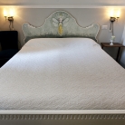 2 - White - Bed