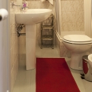 4 - Red - Toilette